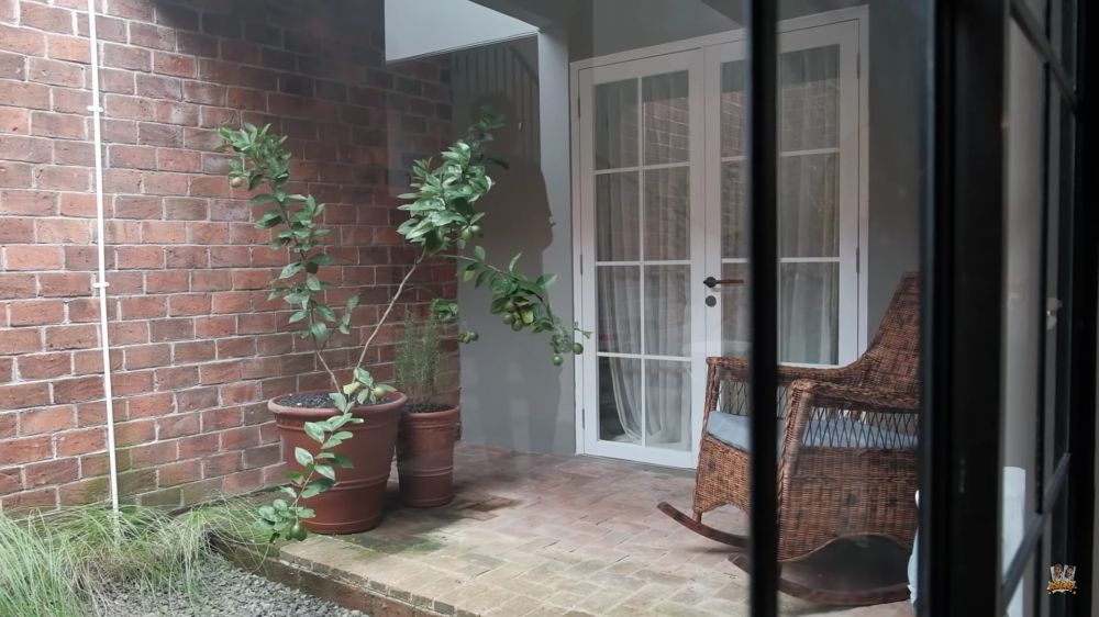 dapur rumah arya saloka © 2024 brilio.net