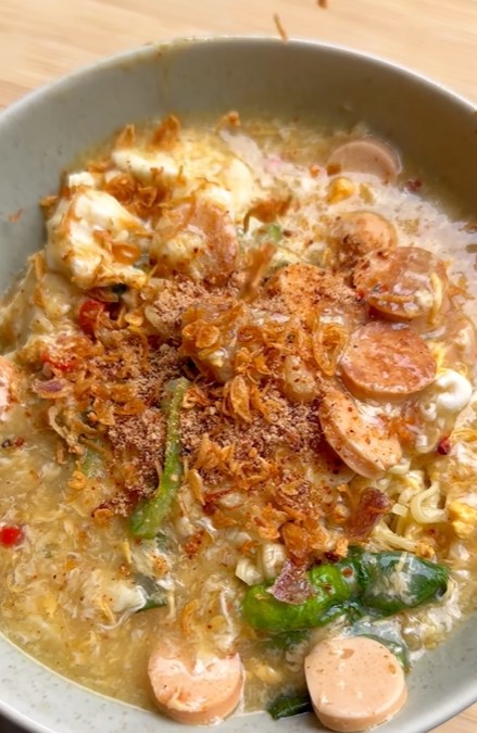 13 Resep mi instan kekinian paling mudah dibuat, lezat, dan menggugah selera