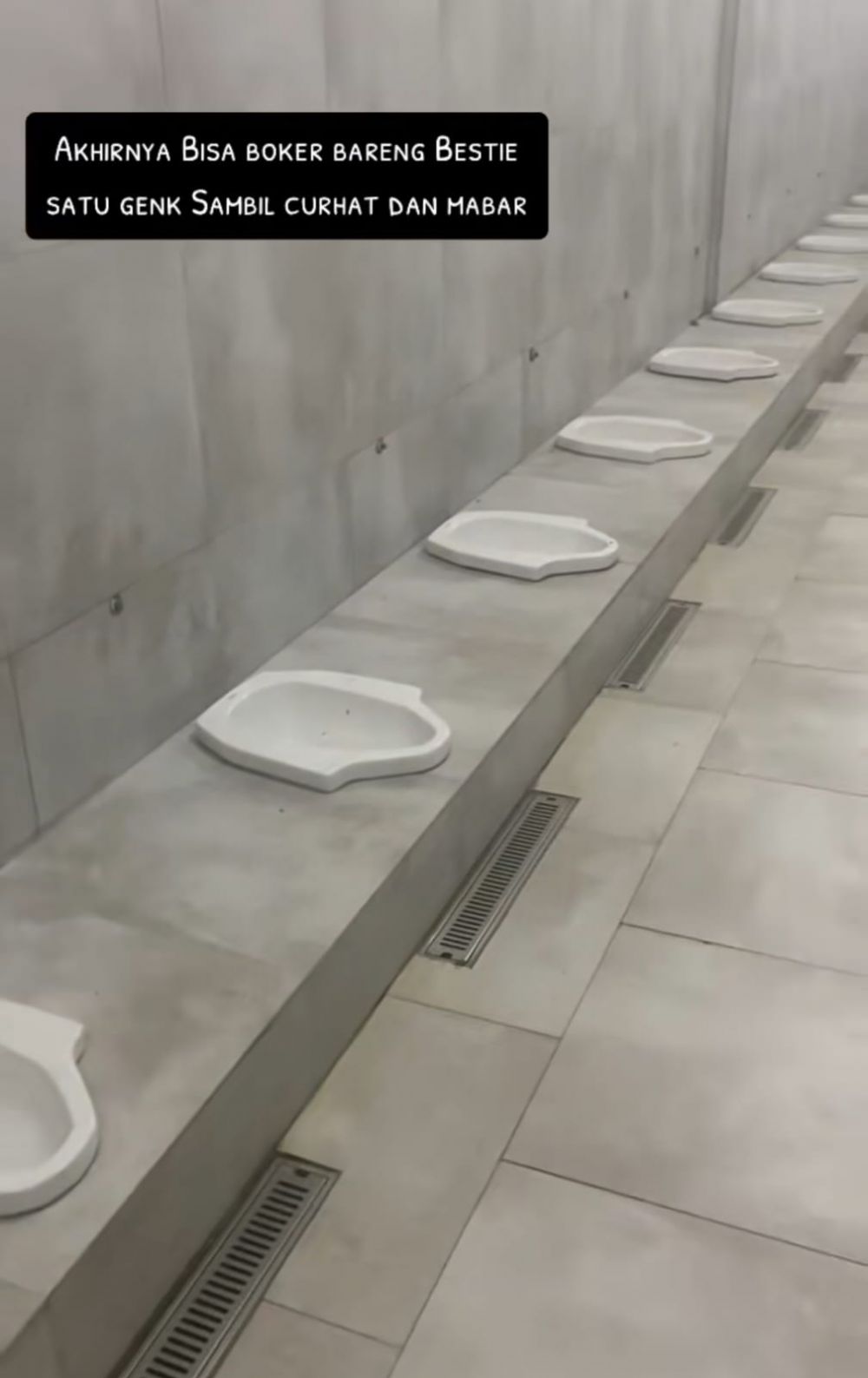 toilet nyeleneh © TikTok