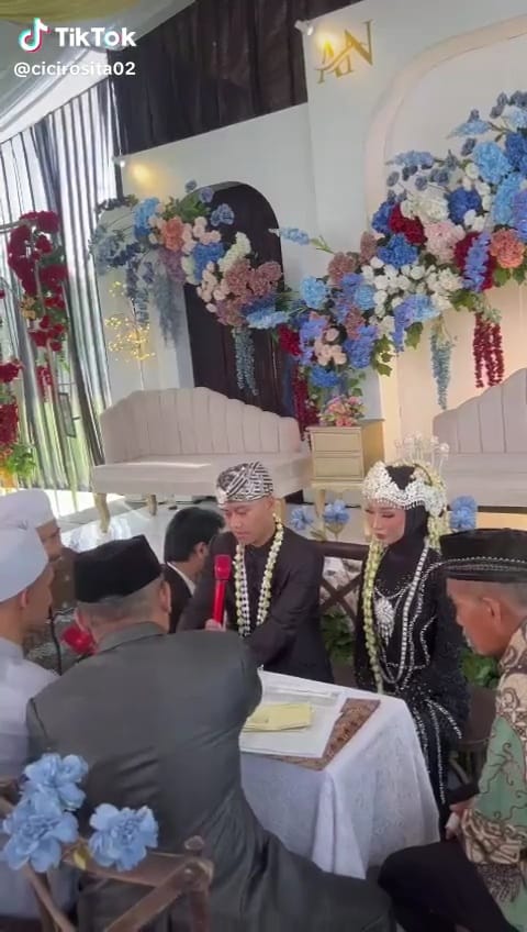 mahar mobil dan tiket haji © TikTok mahar mobil dan tiket haji © TikTok