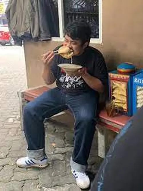 mempersulit diri berbagai sumber