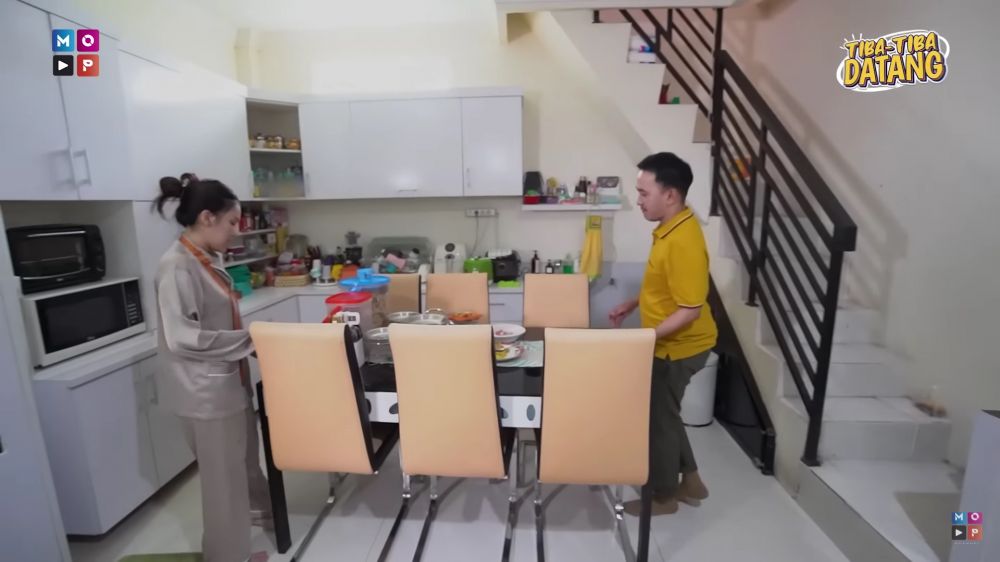 dapur bersih ayu ting ting  © 2024 brilio.net