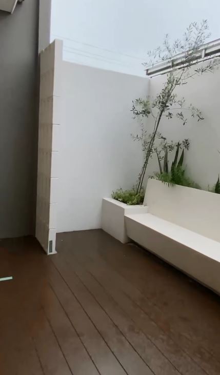 potret rumah baru inara rusli © instagram