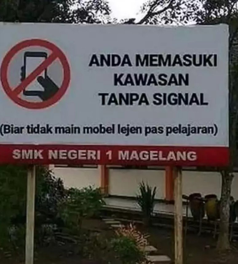Spanduk kocak sekolahan Berbagai sumber Spanduk kocak sekolahan Berbagai sumber
