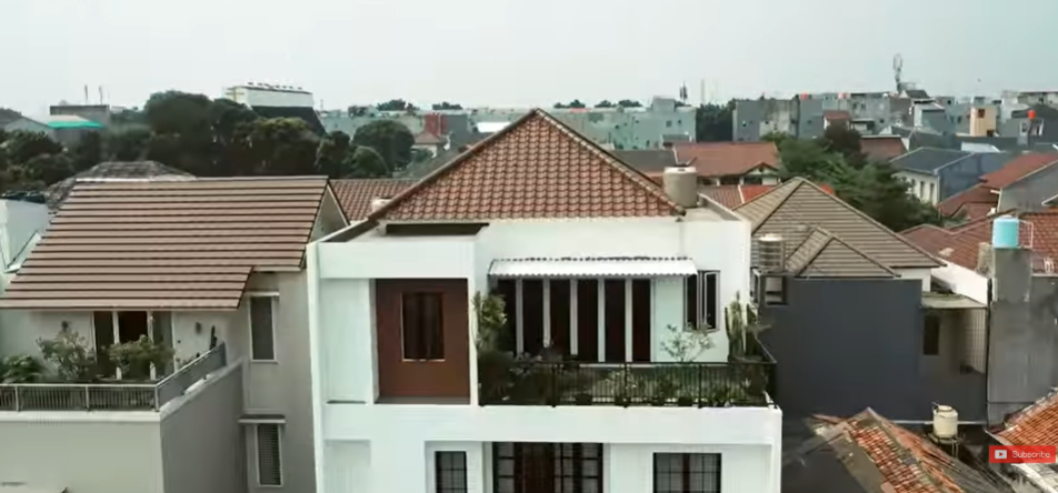 potret rooftop komedian Abdel © 2024 brilio.net potret rooftop komedian Abdel © 2024 brilio.net