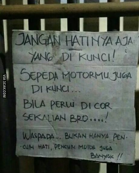 potret kocak imbauan di tempat parkir freepik.com