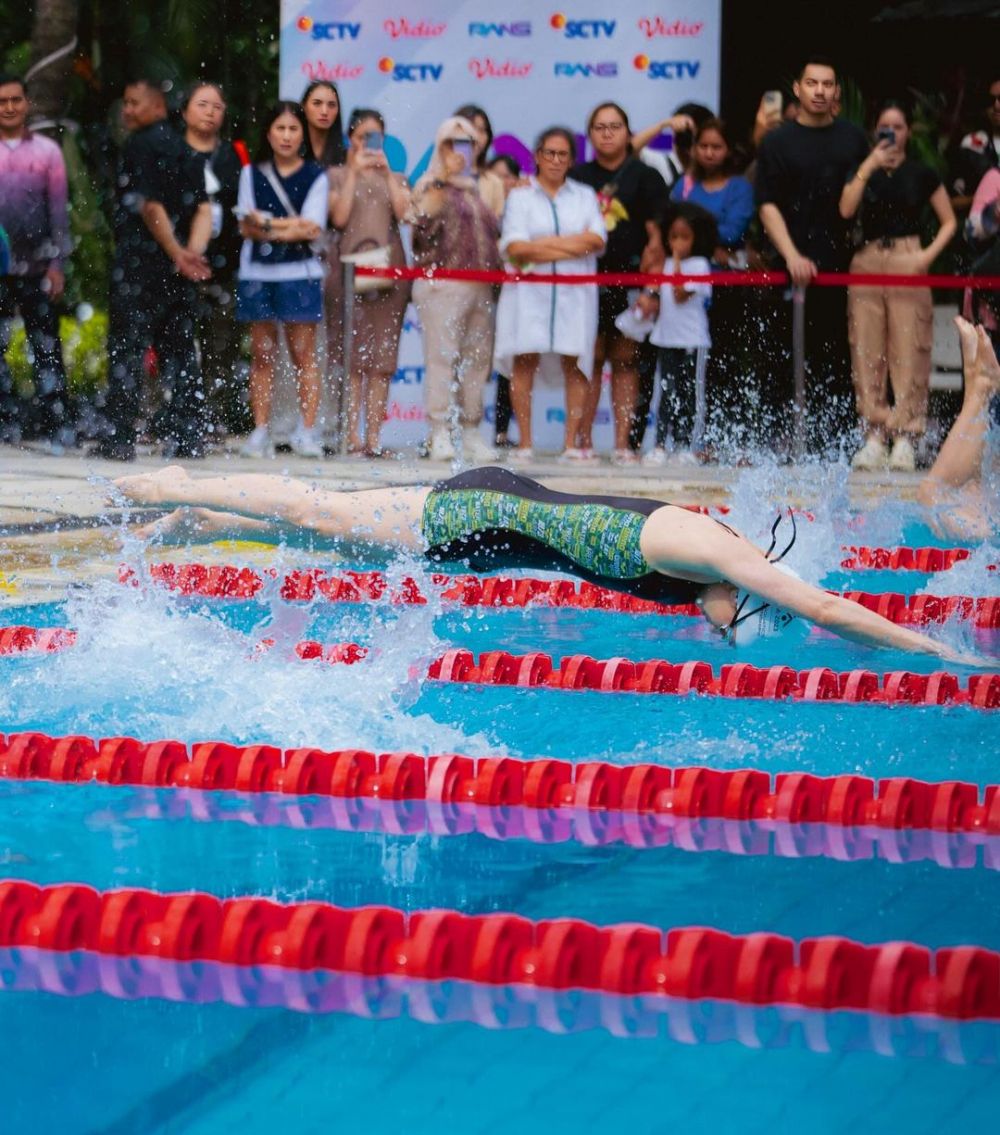 momen cinta laura raih medali emas usai vakum 15 tahun © berbagai sumber