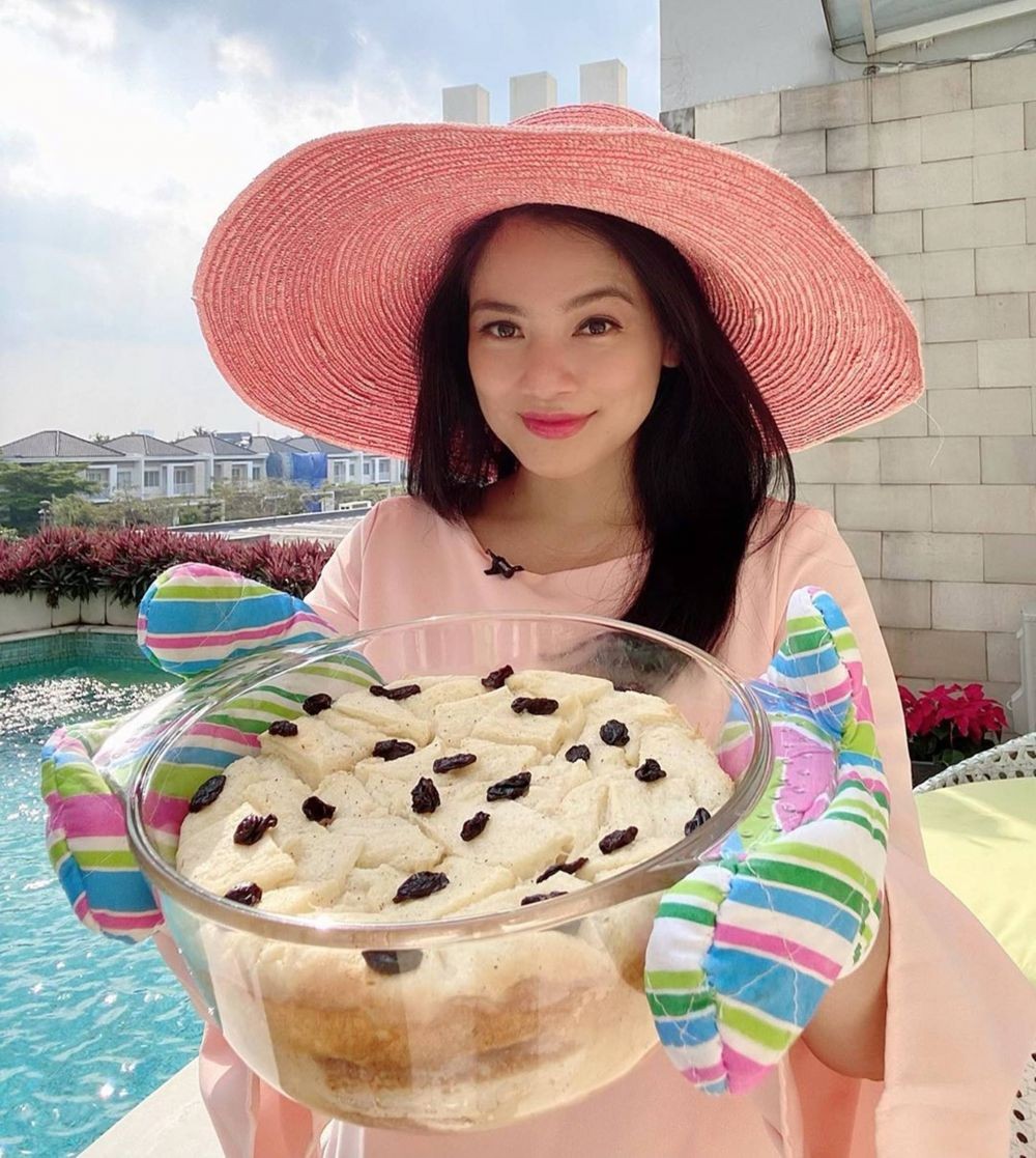 rooftop Titi Kamal viewnya bak resort © Instagram rooftop Titi Kamal viewnya bak resort © Instagram