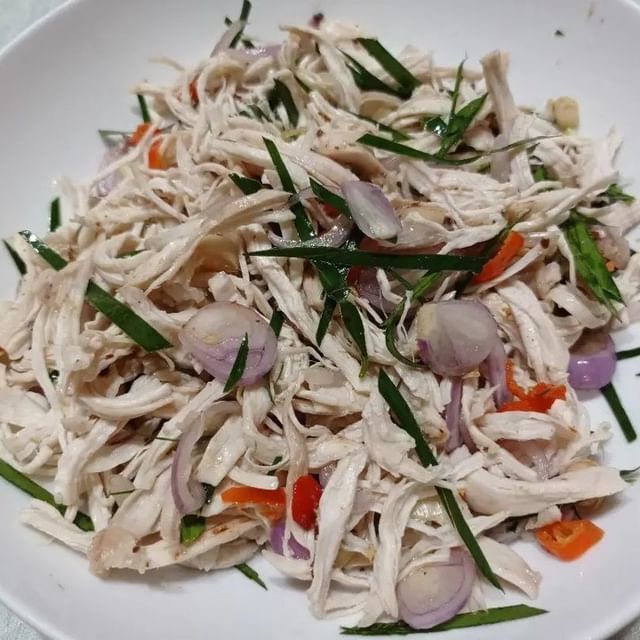 15 Resep olahan ayam suwir ala rumahan, nikmat, bikin nagih, dan mudah ditiru