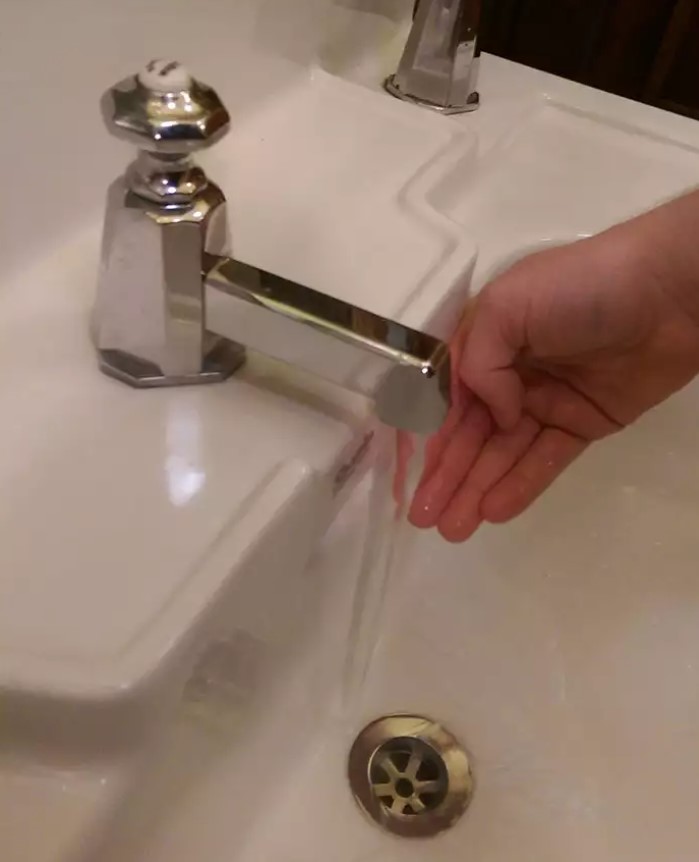 Desain nyeleneh wastafel   Berbagai sumber