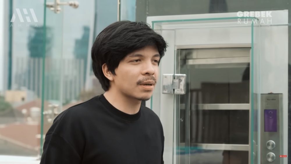 rooftop eko patrio ada lift khusus © 2024 brilio.net rooftop eko patrio ada lift khusus © 2024 brilio.net