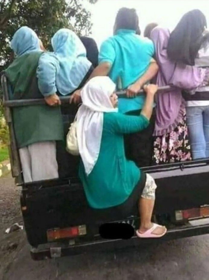 emak-emak piknik berbagai sumber