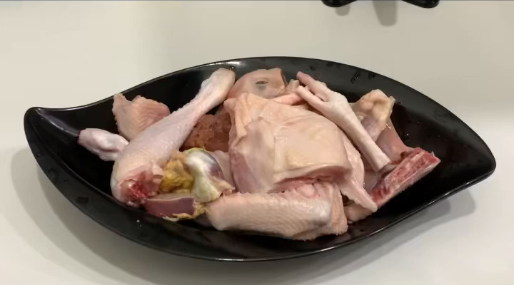 Tanpa presto, begini cara merebus ayam kampung agar empuk dan bebas bau amis dalam waktu 17 menit