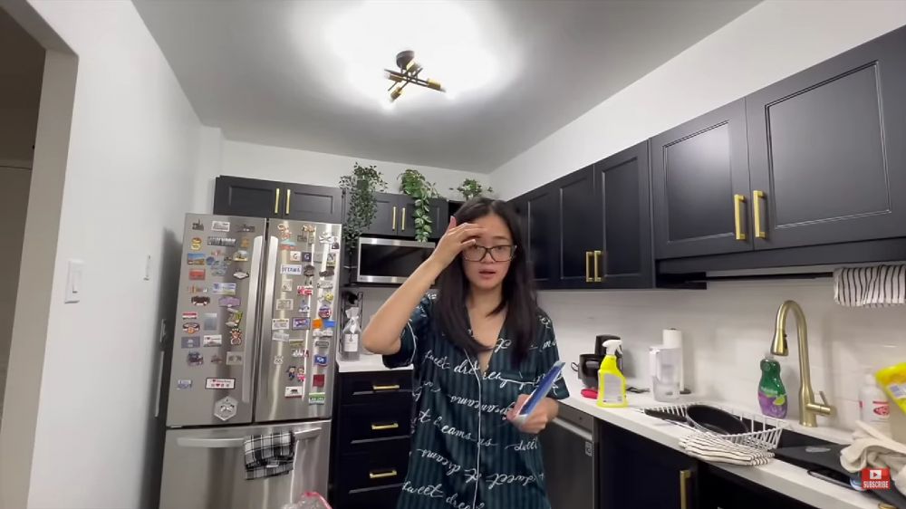 dapur apartemen Gisela Cindy © 2024 brilio.net