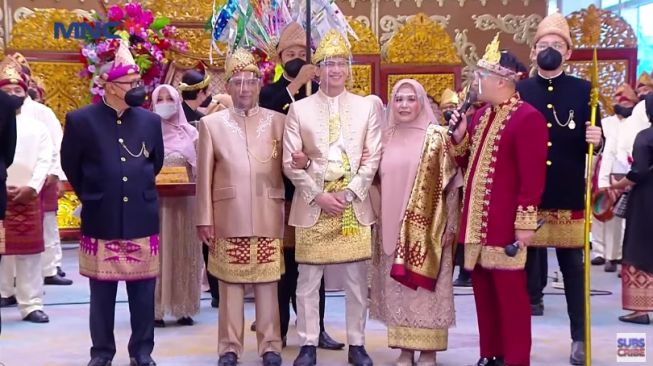 kenangan pernikahan Ria Ricis dan Teuku Ryan © berbagai sumber kenangan pernikahan Ria Ricis dan Teuku Ryan © berbagai sumber