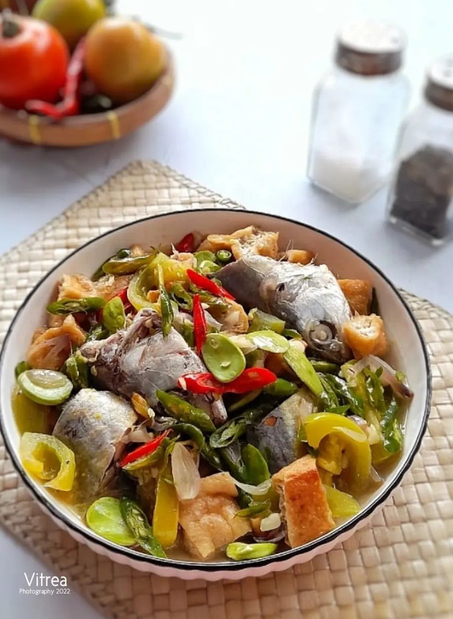 13 Resep olahan ikan asin ala rumahan, praktis dan bikin nagih