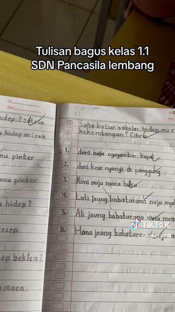tulisan anak sd bagus © TikTok tulisan anak sd bagus © TikTok