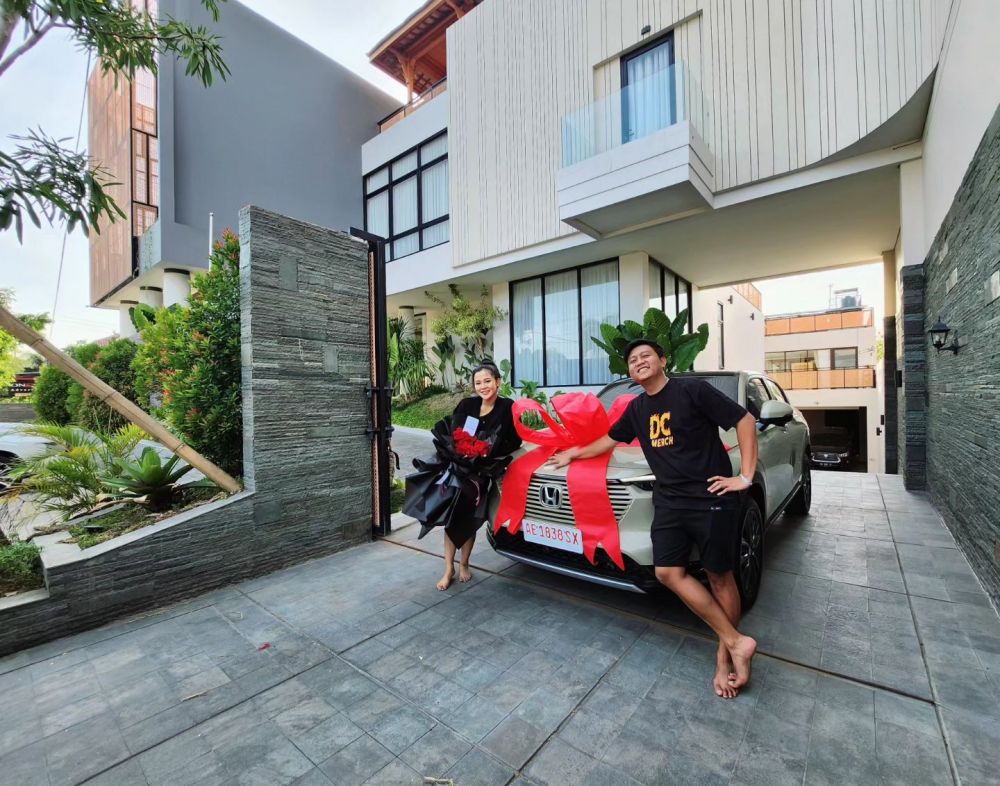 teras rumah denny caknan © berbagai sumber