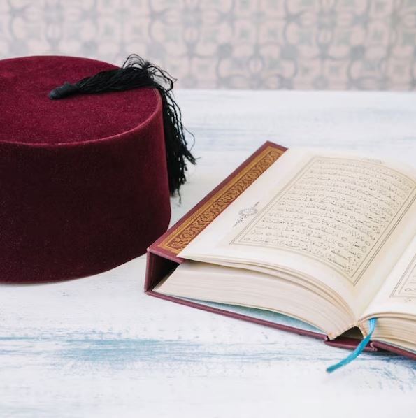 Macam-macam hadits dan contohnya freepik.com