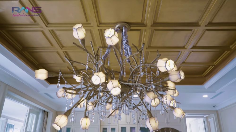 dapur andre taulany dilapisi emas © 2024 brilio.net