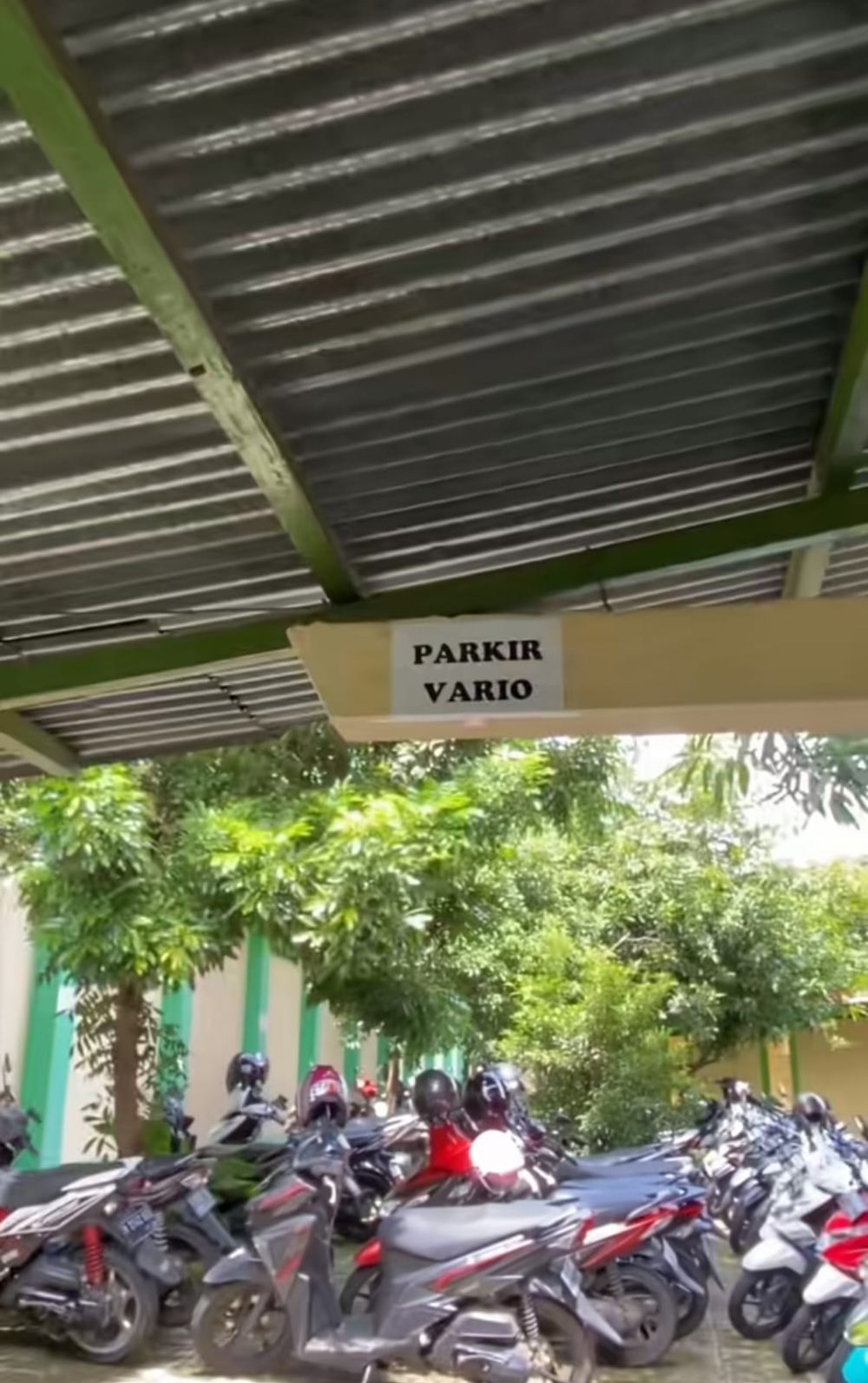 parkir sesuai jenis © TikTok