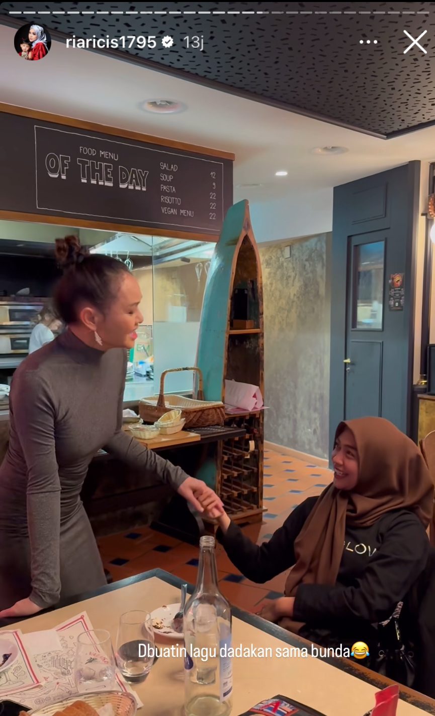 Ria Ricis liburan ke Eropa usai gugat cerai Instagram Ria Ricis liburan ke Eropa usai gugat cerai Instagram