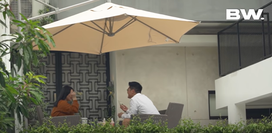 potret rooftop rumah Felicya Angelista dan Caesar Hito © 2024 brilio.net potret rooftop rumah Felicya Angelista dan Caesar Hito © 2024 brilio.net