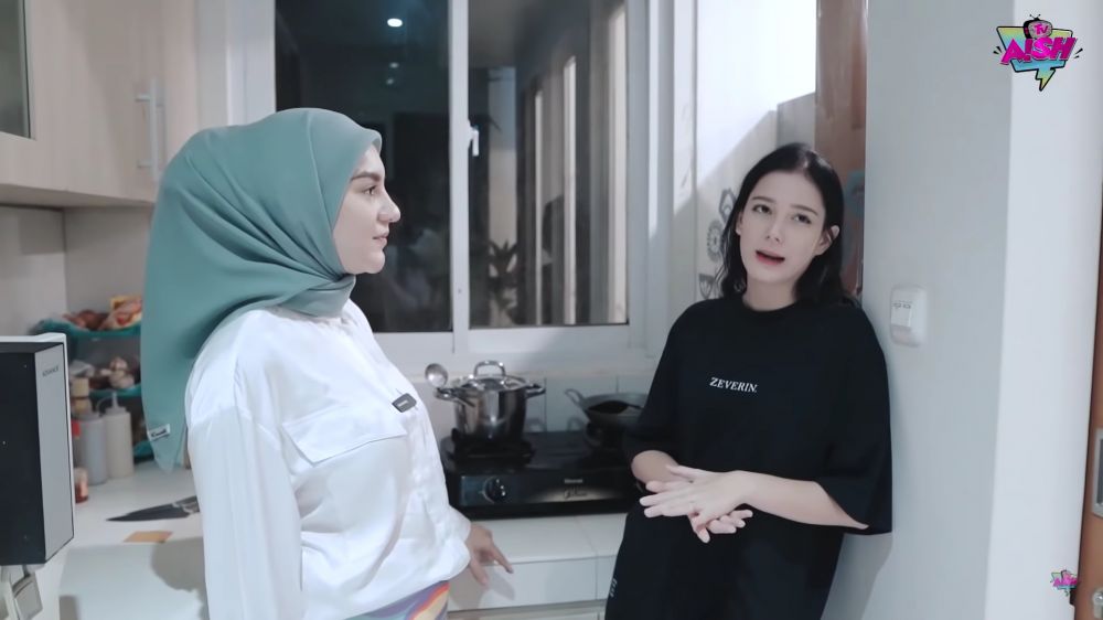 dapur rumah aditya zoni © 2024 brilio.net