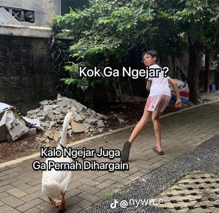 11 Potret kocak meme galau tentang hubungan percintaan © TikTok