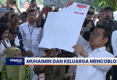 Momen Cak Imin nyoblos didampingi istri dan ketiga putrinya © 2024 brilio.net