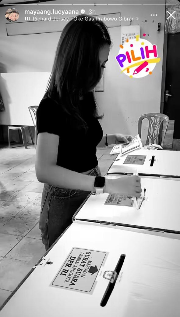 potret seleb pertama kali ikut nyoblos © berbagai sumber