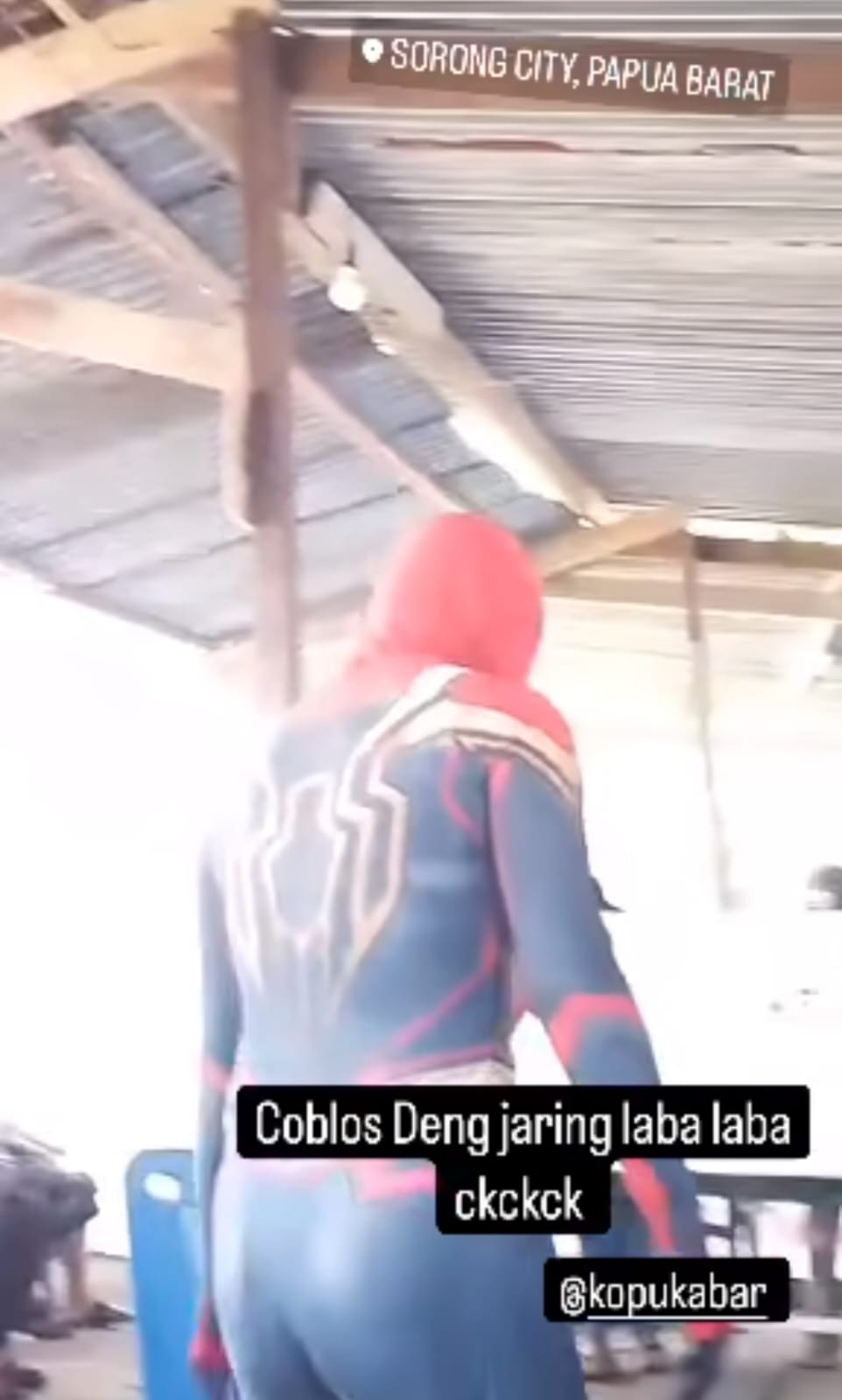 spiderman nyoblos © Instagram spiderman nyoblos © Instagram