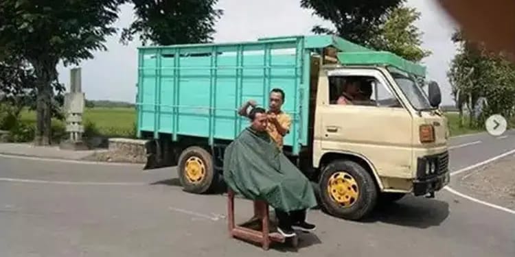 bapak gabut nyelenehnya berbagai sumber