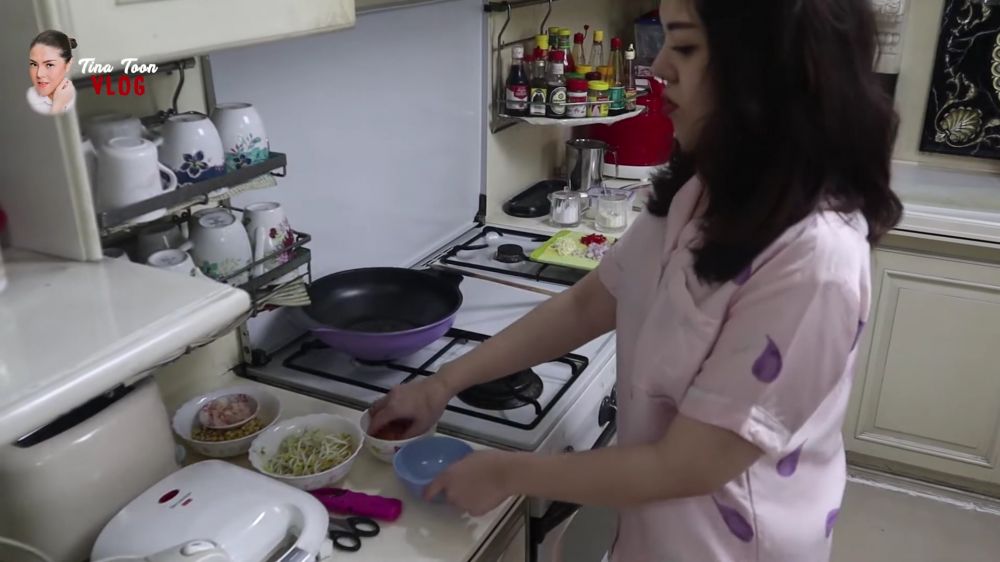 dapur rumah Tina Toon © 2024 brilio.net dapur rumah Tina Toon © 2024 brilio.net