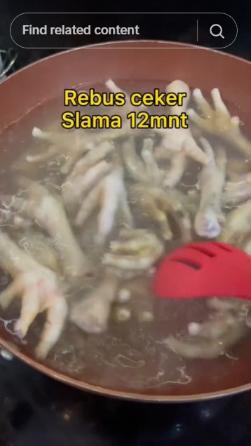 Cuma 12 menit, ini trik merebus ceker agar cepat empuk dan mudah dipisahkan dari tulang
