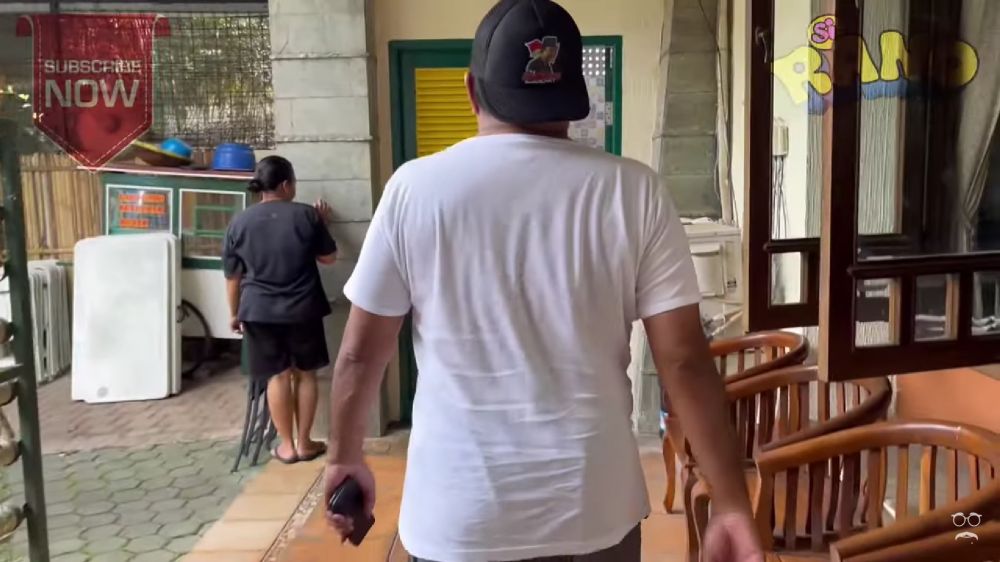 dapur kotor rumah Rano Karno © 2024 brilio.net