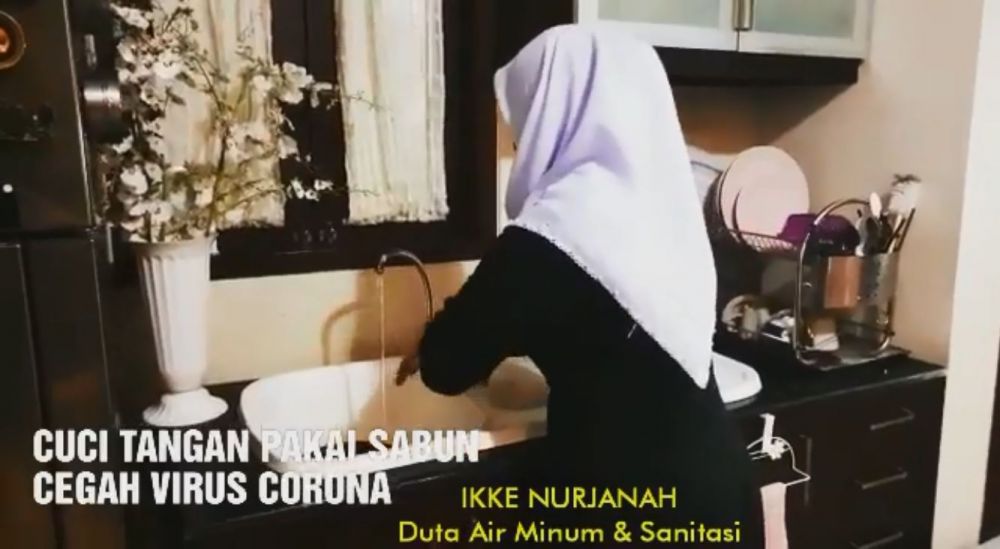 dapur rumah ikke nurjanah © 2024 brilio.net