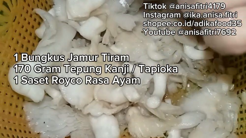 Tanpa diberi baking soda, trik emak-emak goreng jamur tiram ini hasilnya krispi renyah hingga seharian