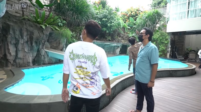 kolam renang Denny Cagur © berbagai sumber kolam renang Denny Cagur © berbagai sumber