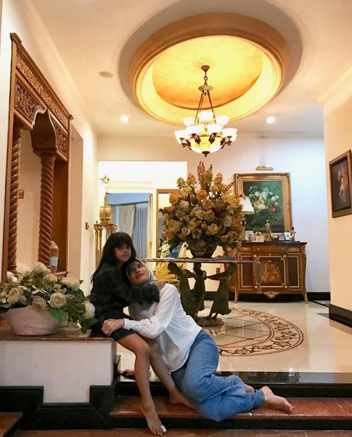 potret rumah arzeti bilbina © instagram potret rumah arzeti bilbina © instagram