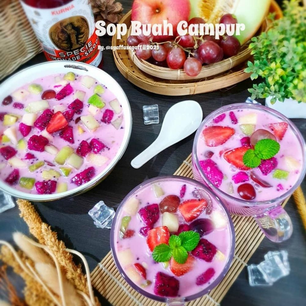 25 Resep sop buah segar dan praktis, cocok buat buka puasa