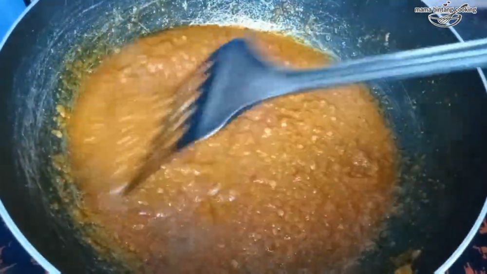 Tanpa perlu ditumis lagi, ini cara bikin sayur urap yang warnanya tetap hijau dan tidak cepat basi