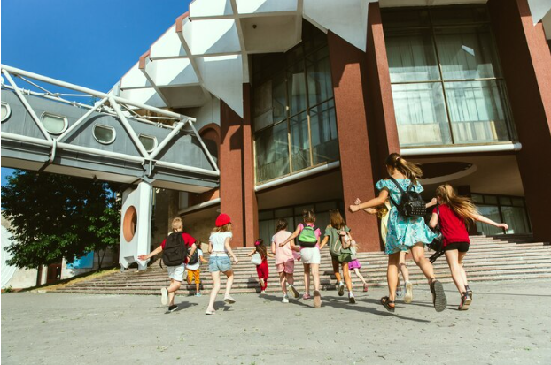 Contoh sekolah ramah anak © Freepik