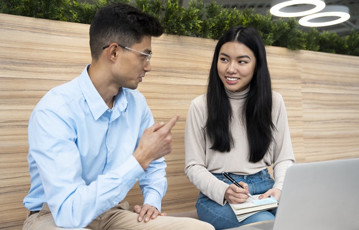 Cara cari uang tambahan untuk mahasiswa © 2024 brilio.net Cara cari uang tambahan untuk mahasiswa © 2024 brilio.net