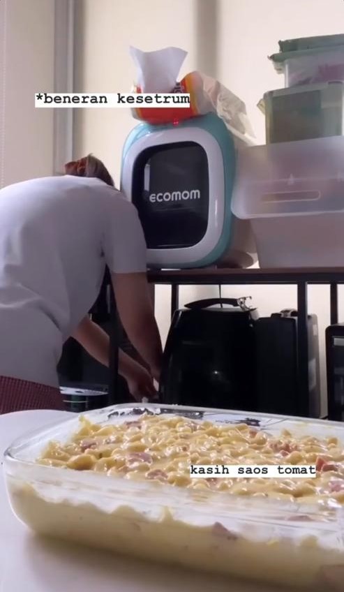 potret dapur rumah putri titian pemandangannya langsung jemuran © berbagai sumber potret dapur rumah putri titian pemandangannya langsung jemuran © berbagai sumber