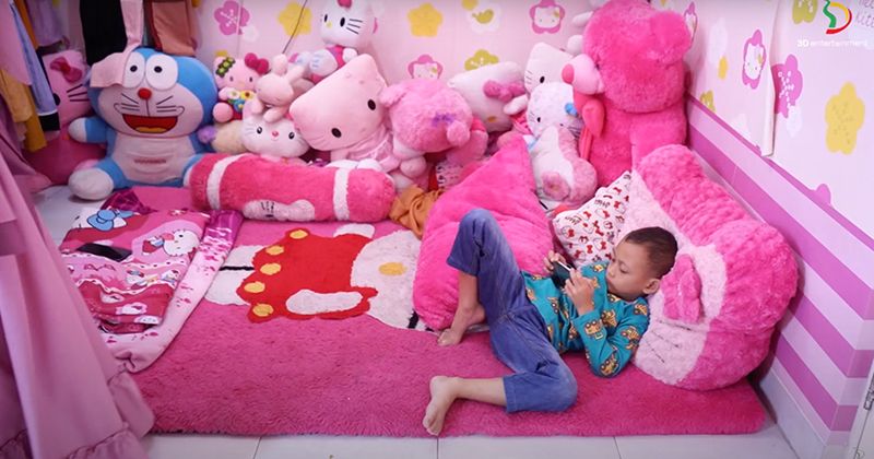 Rumah di kampung menyatu dengan warung mi ayam, 11 potret kamar tidur