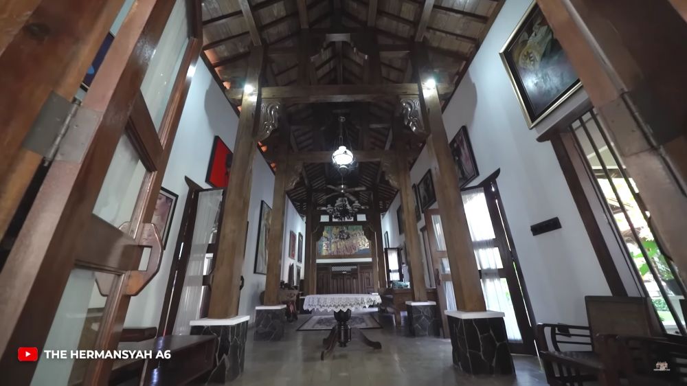 rumah Rieke Diah Pitaloka © 2024 brilio.net