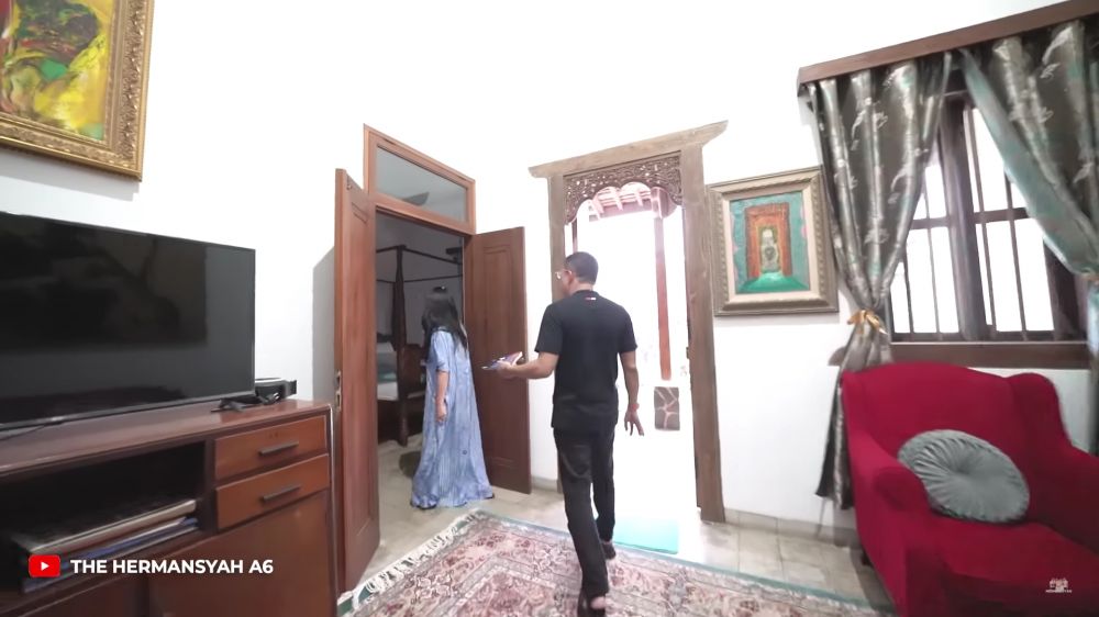 rumah Rieke Diah Pitaloka © 2024 brilio.net