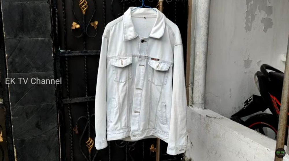 Tanpa disikat, ini trik cuci baju luntur dan menguning agar warnanya tetap cerah pakai 1 bahan dapur