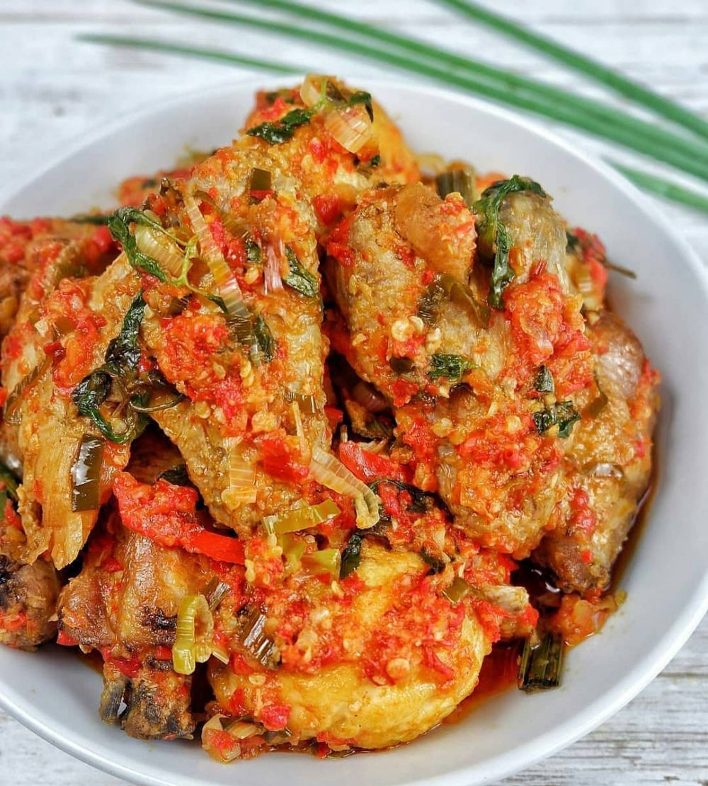 17 Resep ayam rica-rica istimewa untuk buka puasa, enak, sederhana, dan praktis